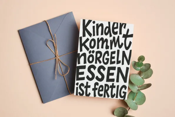 Postkarte - Kinder kommt nörgeln, Essen ist fertig